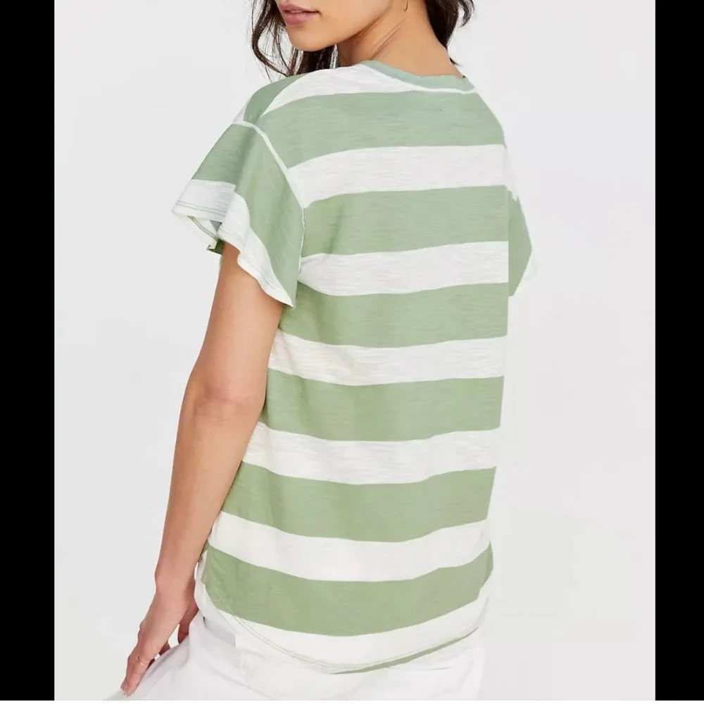 ANTHROPOLOGIE T.La WHITE GREEN STRIPED FLUTTER SLEEVE MONIKA TEE TOP - Picture 2 of 3